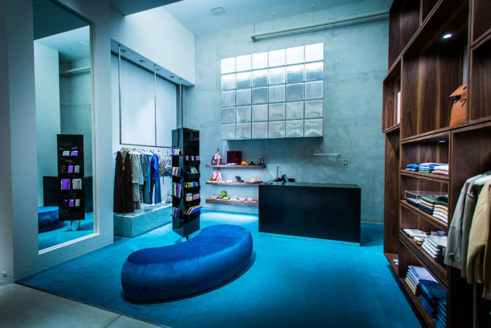 広告写真,カメラマン,神戸,店舗写真,モデル撮影,スタニングルアー,神戸,金本義隆,内絵里,スタジオゴールド,フォトスタジオ