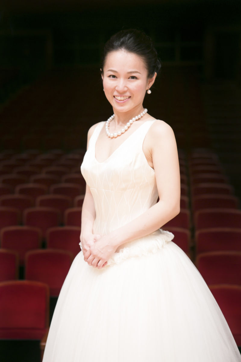 イベント撮影,ピアニスト,薮田唯,神戸,写真,写真撮影,カメラマン,大阪,京都,会議,ピアノ発表会,ダンス,ライブ,コンサート,台紙,出張,記録,記録写真,金本義隆,内絵里