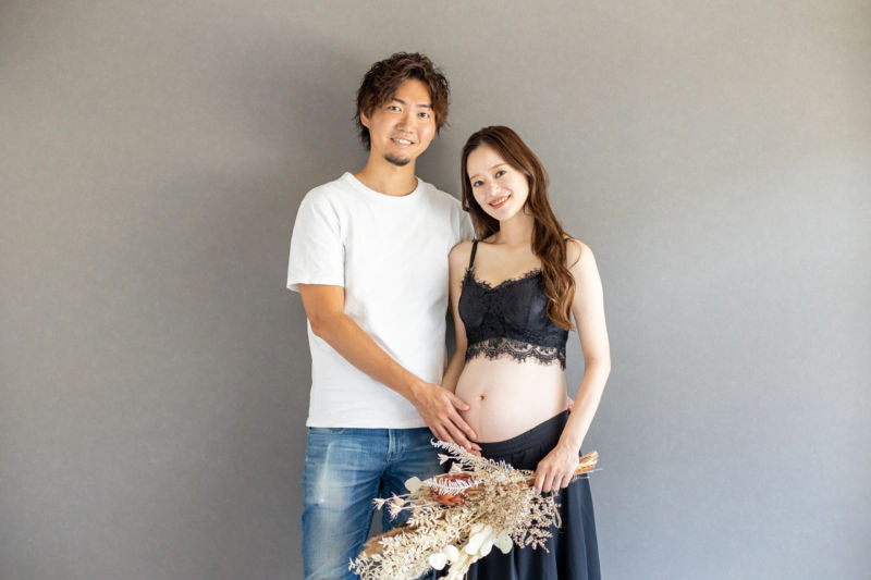 神戸　マタニティフォト 阪急春日野道駅　カメラマン スタジオ 神戸 内絵里 金本義隆 写真屋 スタジオゴールド