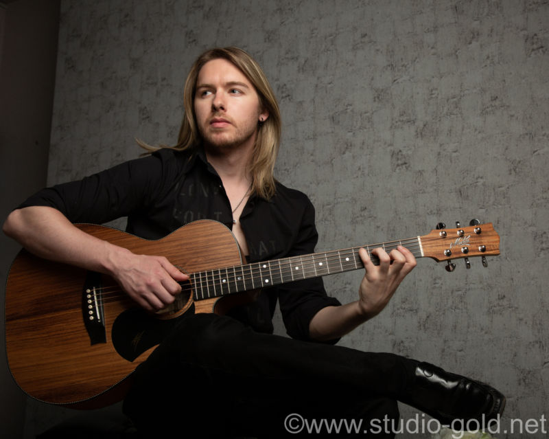 プロフィール写真,お見合い写真,宣材写真,肖像写真,遺影写真,神戸,写真,写真館,秦澄美鈴,金本義隆