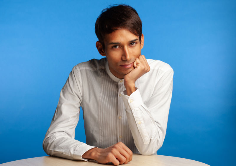 プロフィール写真,お見合い写真,宣材写真,肖像写真,遺影写真,神戸,写真,写真館,フォトスタジオ,スタジオゴールド,内絵里,金本義隆,おしゃれ,大阪,京都